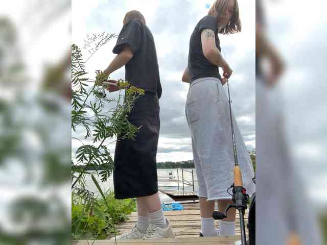 Модель: shyyyygirls