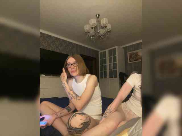 shyyyygirls webcam