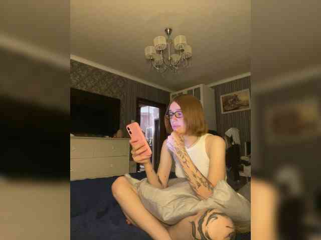 shyyyygirls webcam