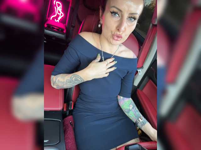 -AnnaMaria- live cam on BongaCams
