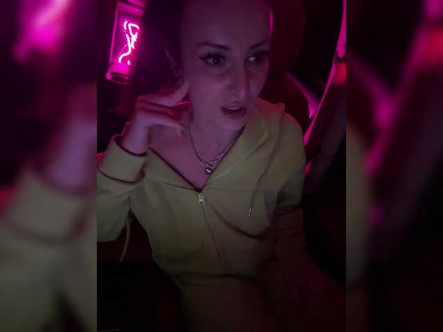 -AnnaMaria-