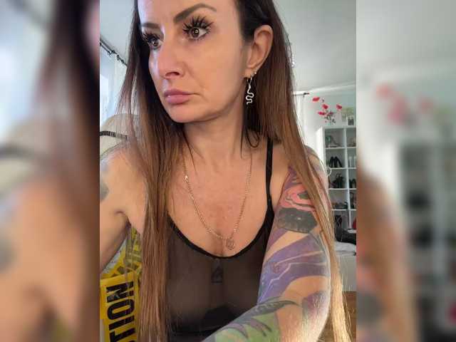 _AnnaMaria_ live cam preview