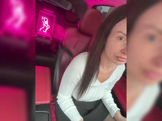 -AnnaMaria-, live now on BongaCams