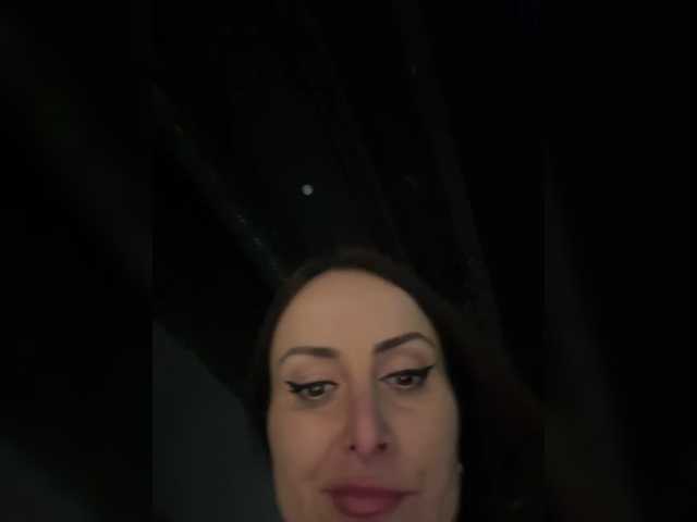 Annamaria live cam