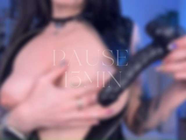 _AnnaMaria_ live cam preview