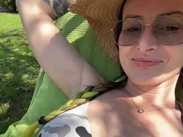  -AnnaMaria- chat room