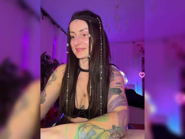-AnnaMaria- live cam on BongaCams