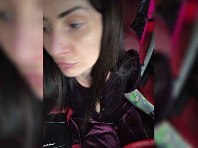 -AnnaMaria-, live now on BongaCams