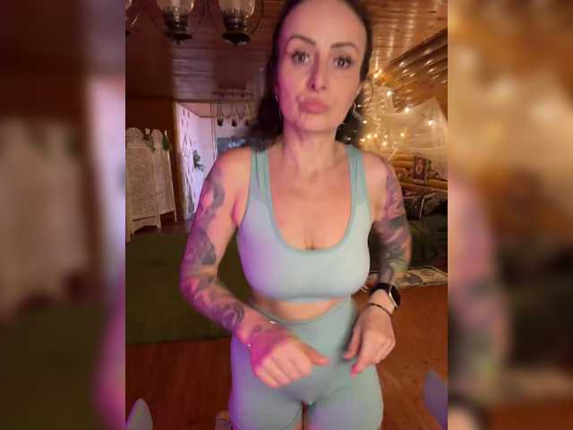 -AnnaMaria- live cam on BongaCams