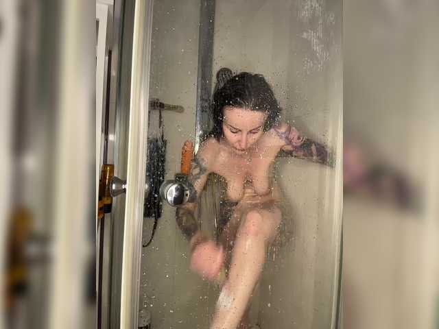 -AnnaMaria- chat room