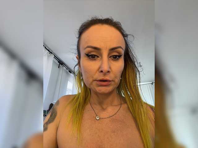-AnnaMaria- live cam