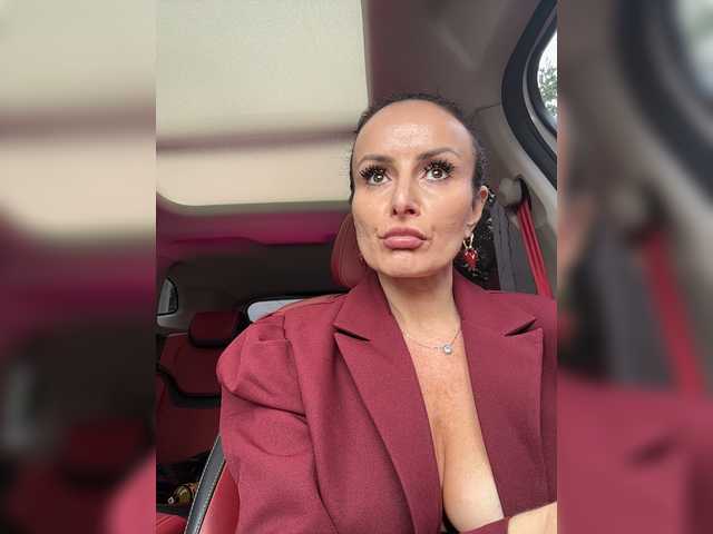 -AnnaMaria- live cam on BongaCams