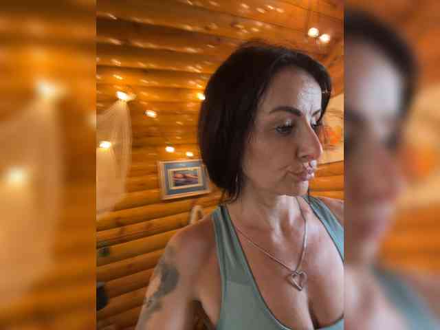 -AnnaMaria-