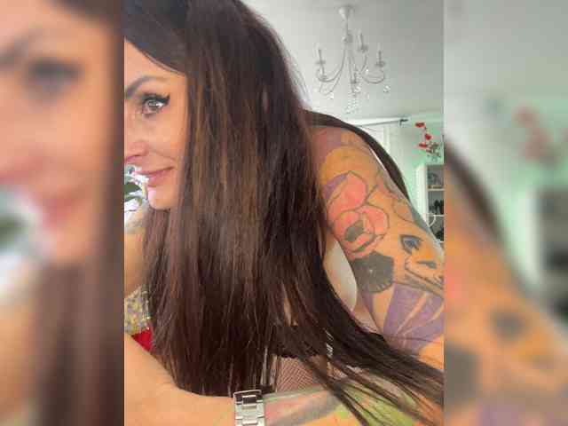 Model: _AnnaMaria_