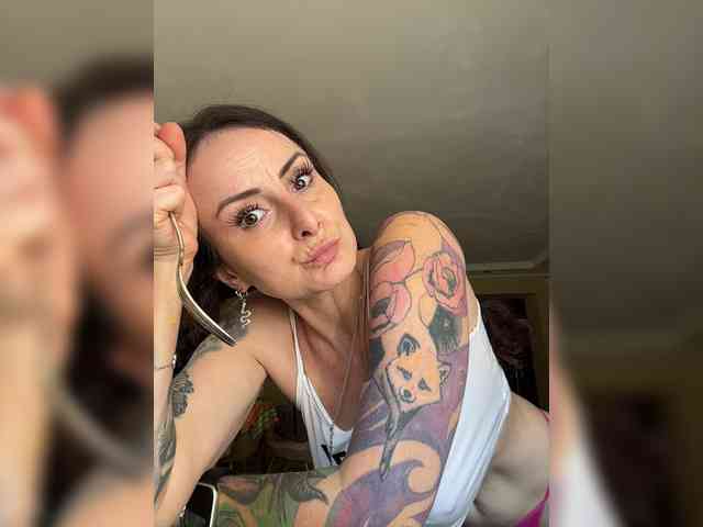 -AnnaMaria-