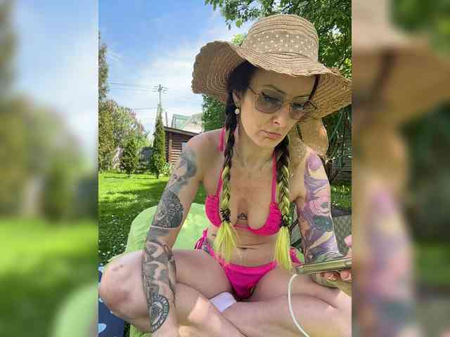 -AnnaMaria-