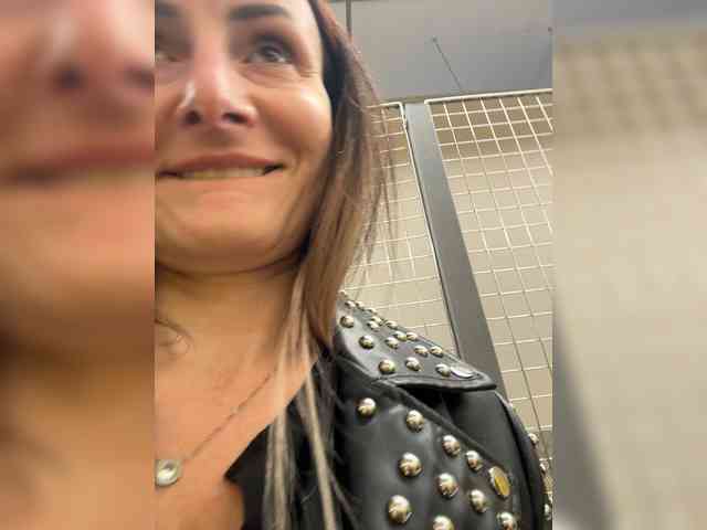 Live stream of -AnnaMaria-