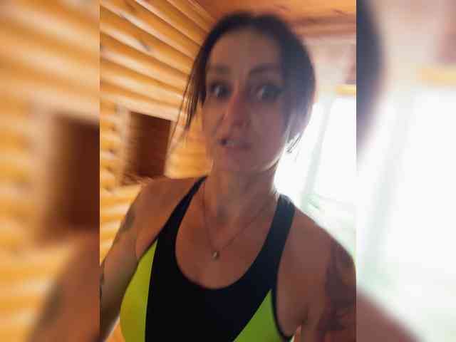 -AnnaMaria-