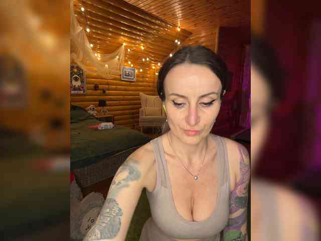 Модель: _AnnaMaria_