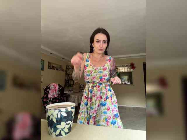 _annamaria_'s cam show statistics and live stream