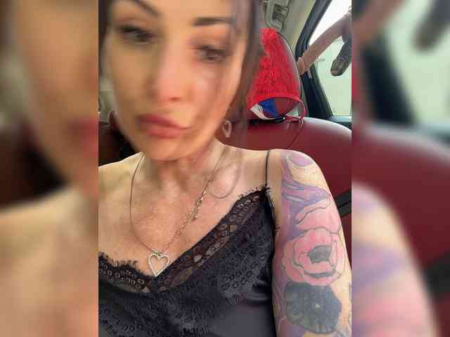 sexy chat room -AnnaMaria-