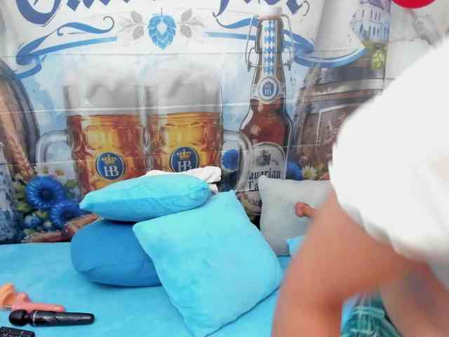 charlotte-111 webcam
