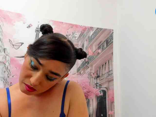 charlotte-111 webcam