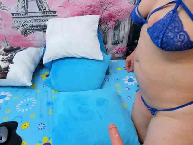 charlotte-111 webcam