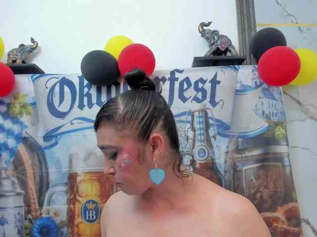charlotte-111 webcam