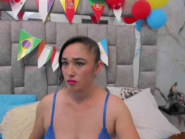 Model: Charlotte-111