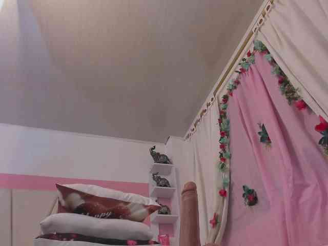 charlotte-111 webcam