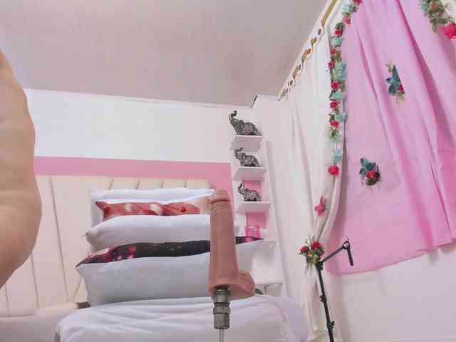 charlotte-111 webcam