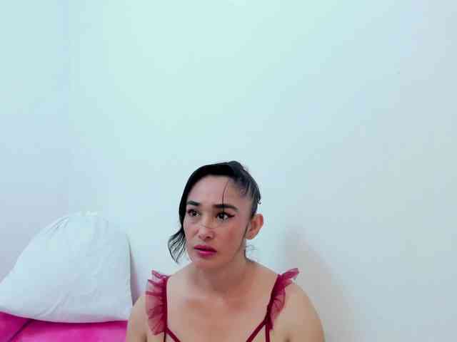 Model: Charlotte-111