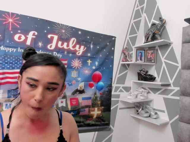charlotte-111 webcam