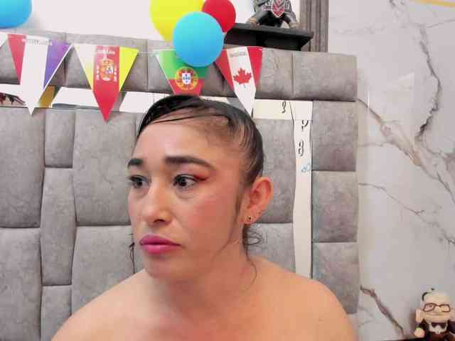 Model: Charlotte-111