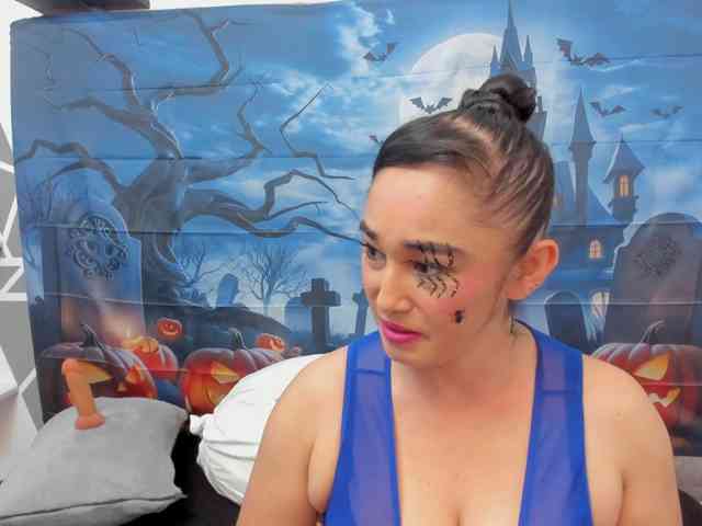 Model: Charlotte-111