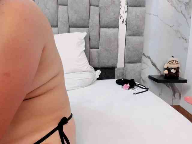 charlotte-111 webcam