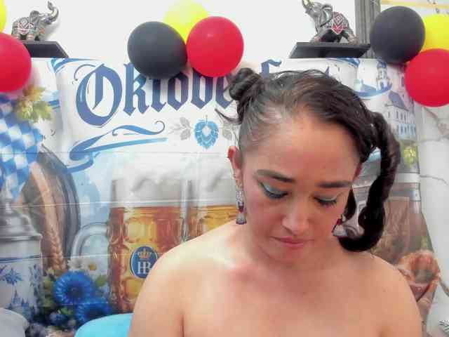 Model: Charlotte-111