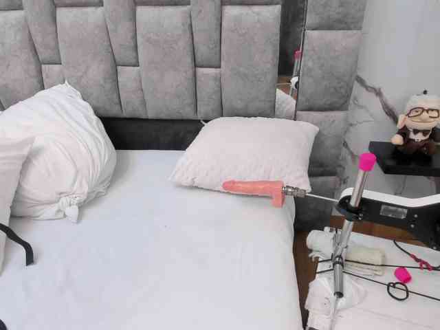 charlotte-111 webcam