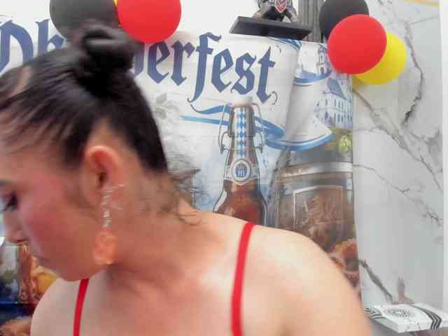 Model: Charlotte-111