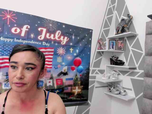 charlotte-111 webcam