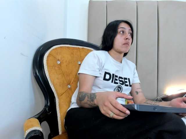 Samantha-Clea webcam