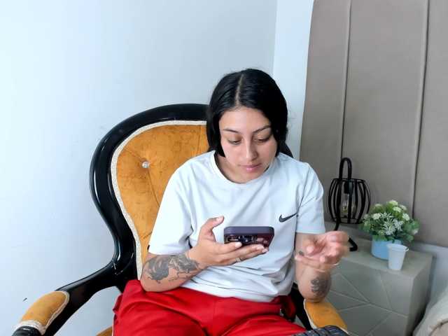 Samantha-Clea live cam on BongaCams