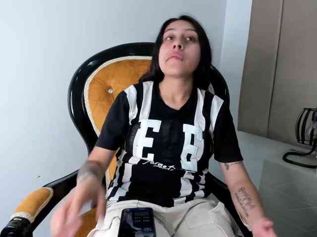 Samantha-Clea Samantha-Clea