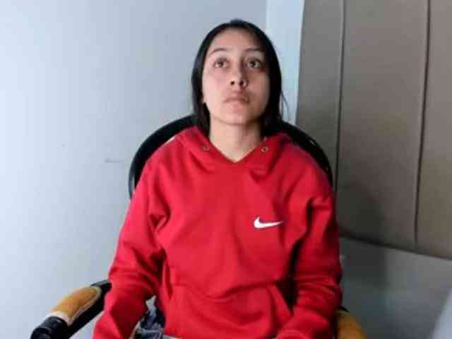 Samantha-Clea webcam