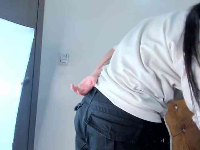 Samantha-Clea webcam