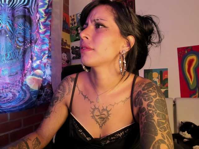 brattybunny live cam on BongaCams