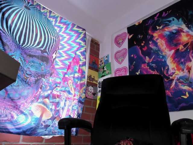 brattybunny Live Cam on BongaCams