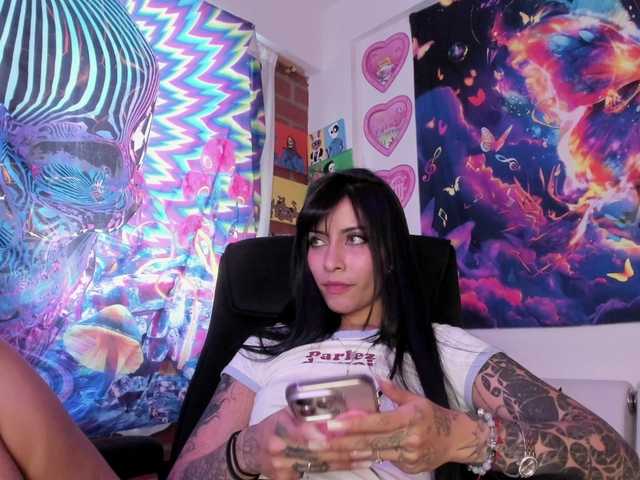 brattybunny live cam on BongaCams