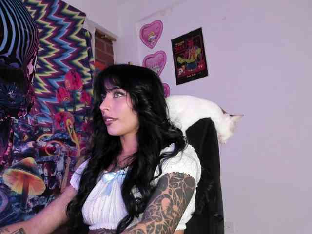 brattybunny Live Webcam on BongaCams